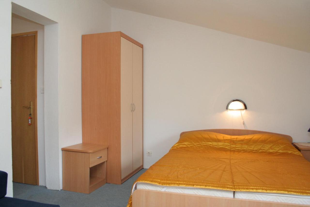 Apartments By The Sea Trpanj, Peljesac - 257 Eksteriør bilde
