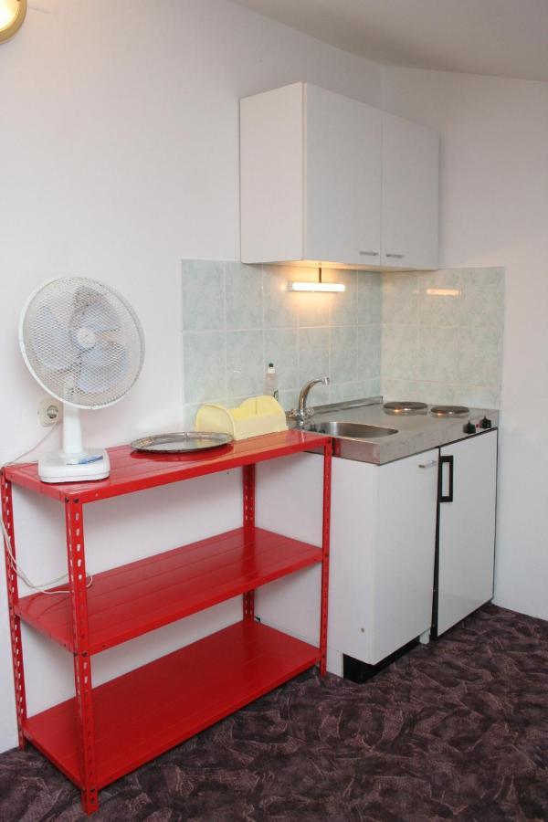Apartments By The Sea Trpanj, Peljesac - 257 Eksteriør bilde