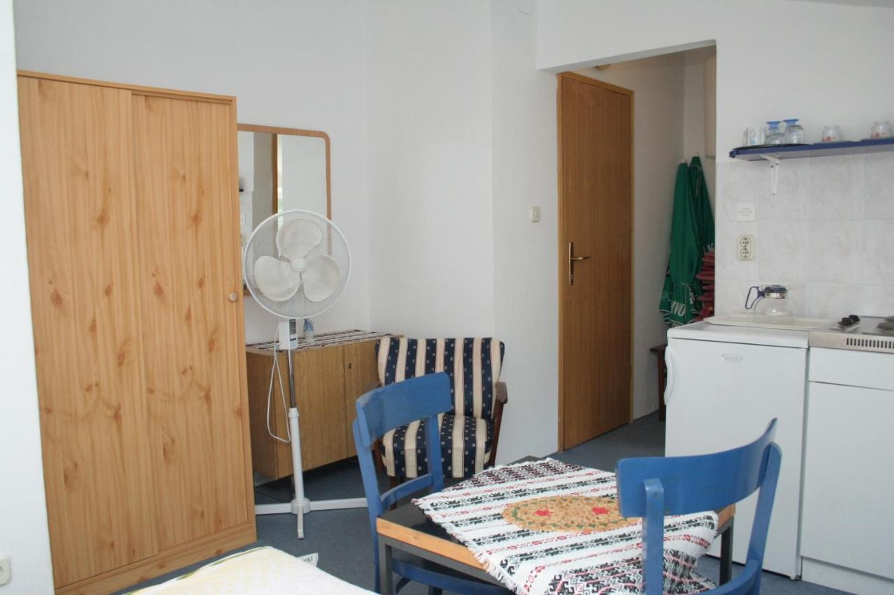 Apartments By The Sea Trpanj, Peljesac - 257 Eksteriør bilde